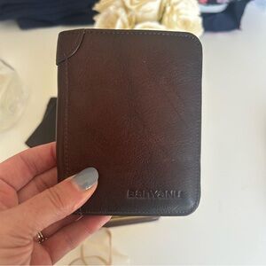 Banyanu genuine leather RFID blocking bifold men’s wallet
